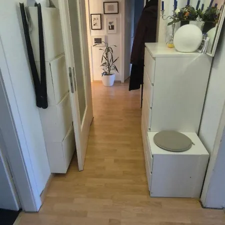 Διαμέρισμα Laatzen Messeunterkunft *